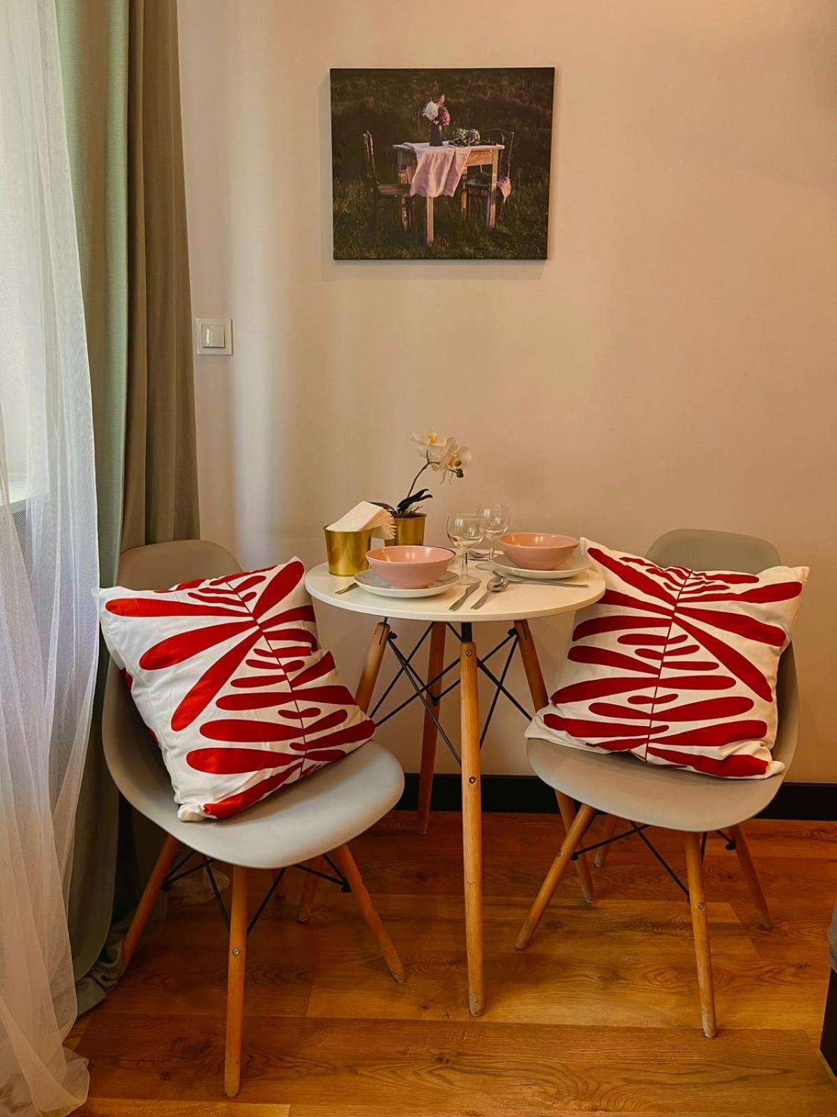 Special 1 Bed Room Condo Warszawa Center 외부 사진